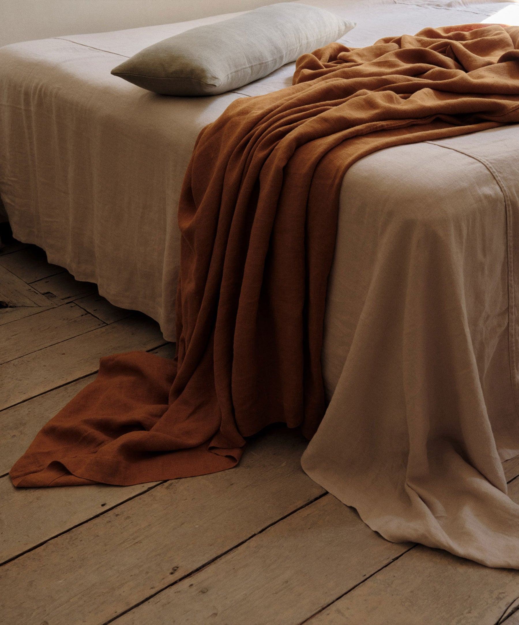 Repose Linen Bedcover - Flax