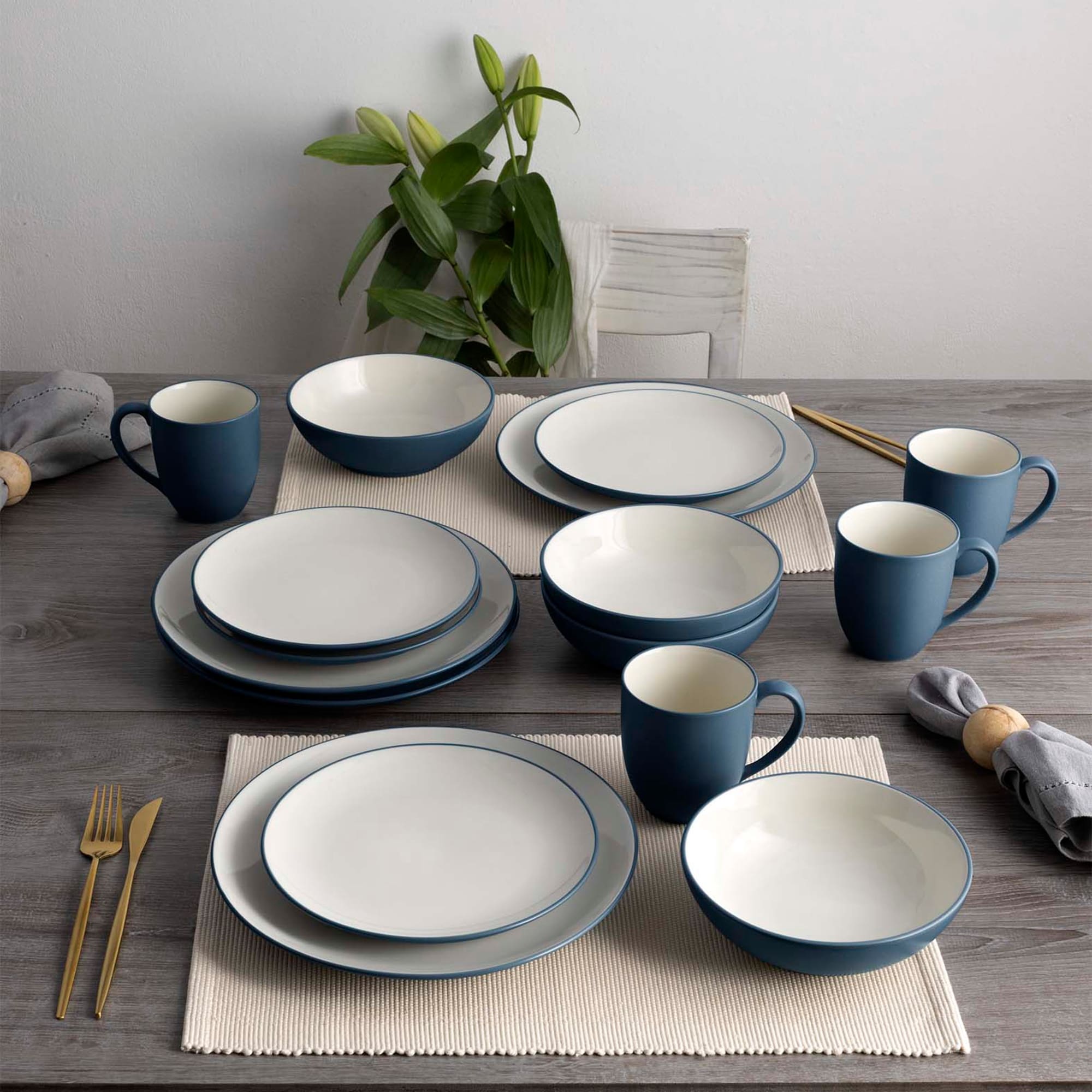 Noritake Colorwave 16-Piece Coupe Dinnerware Set, Service For 4