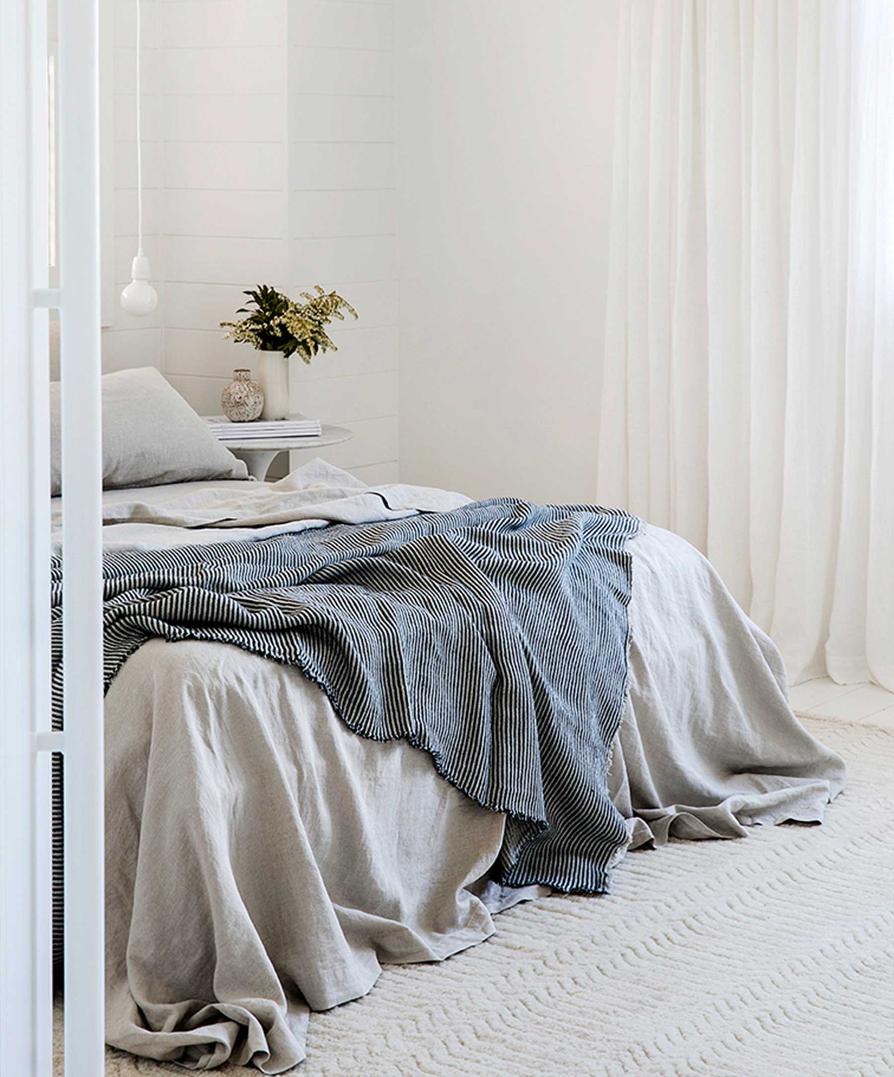 Mira Linen Throw - Ellis Stripe
