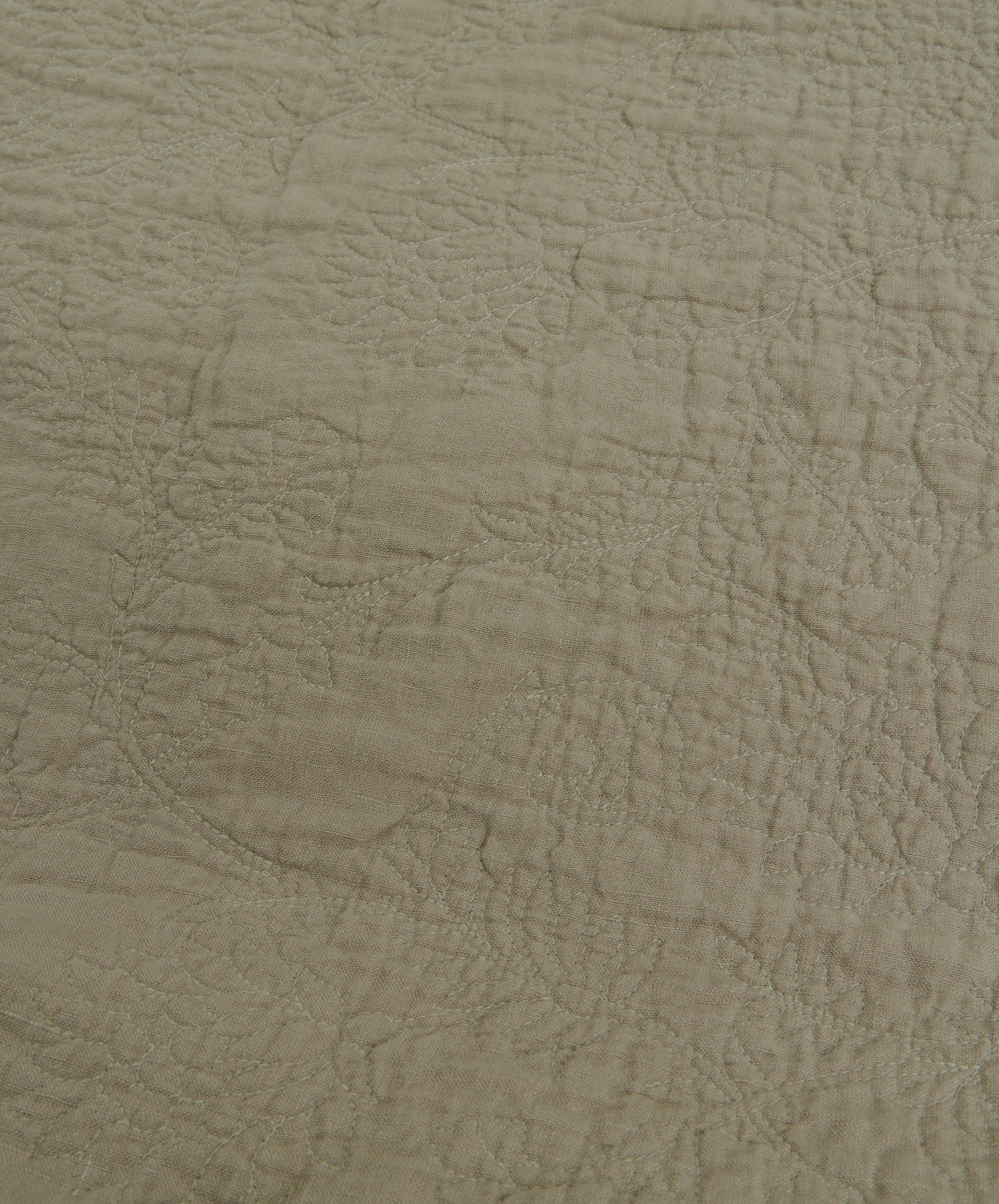 Willow Embroidered Quilt - Putty