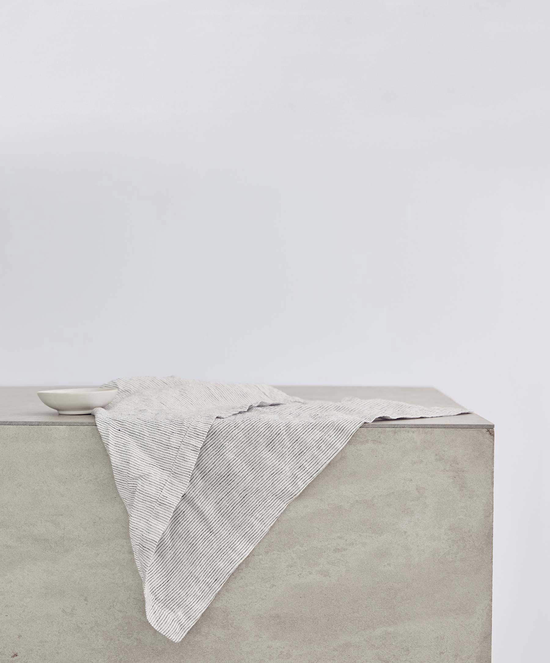 Linen Table Napkins - Pinstripe