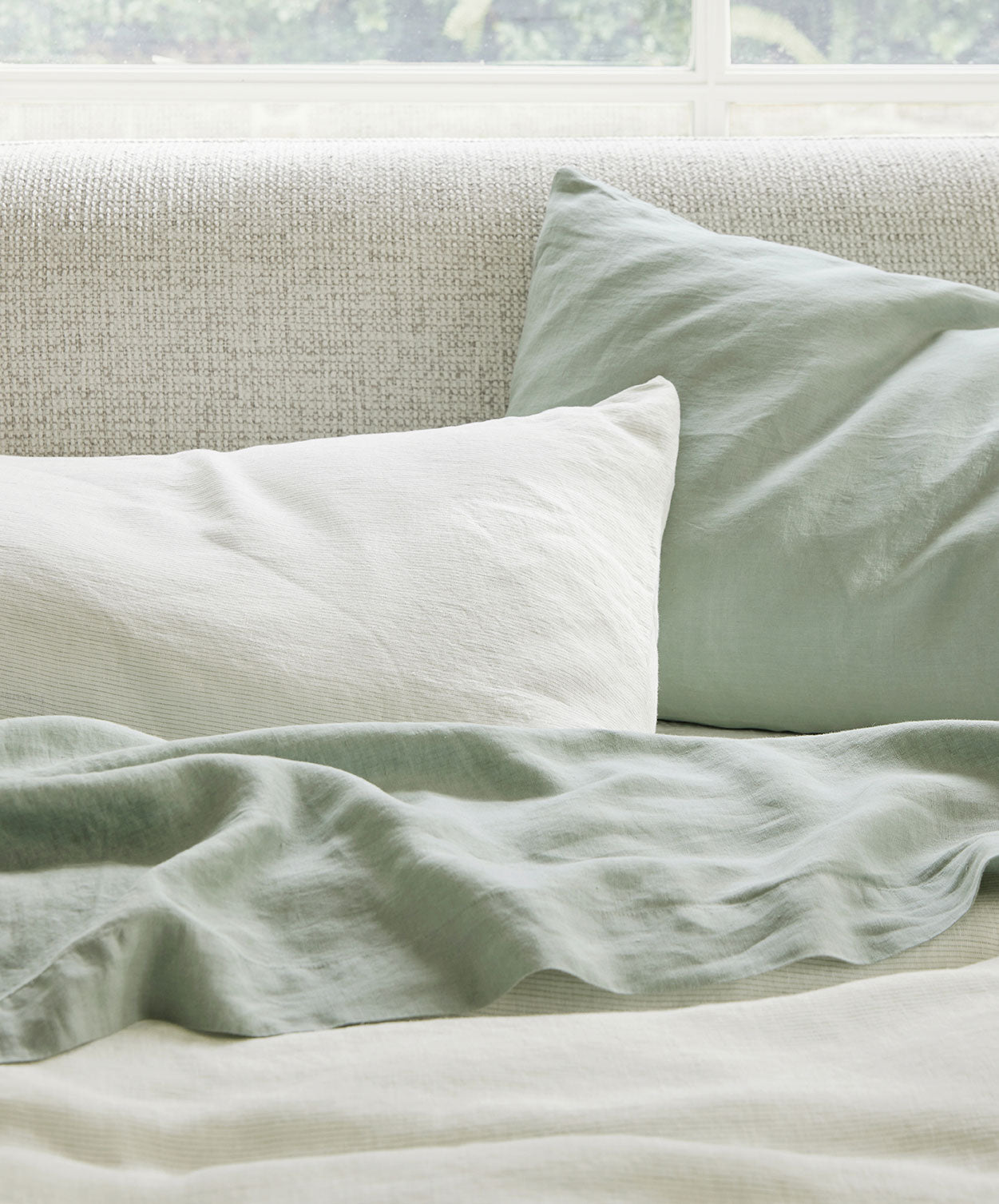 Set of 2 Linen Pillowcases - Fern Stripe