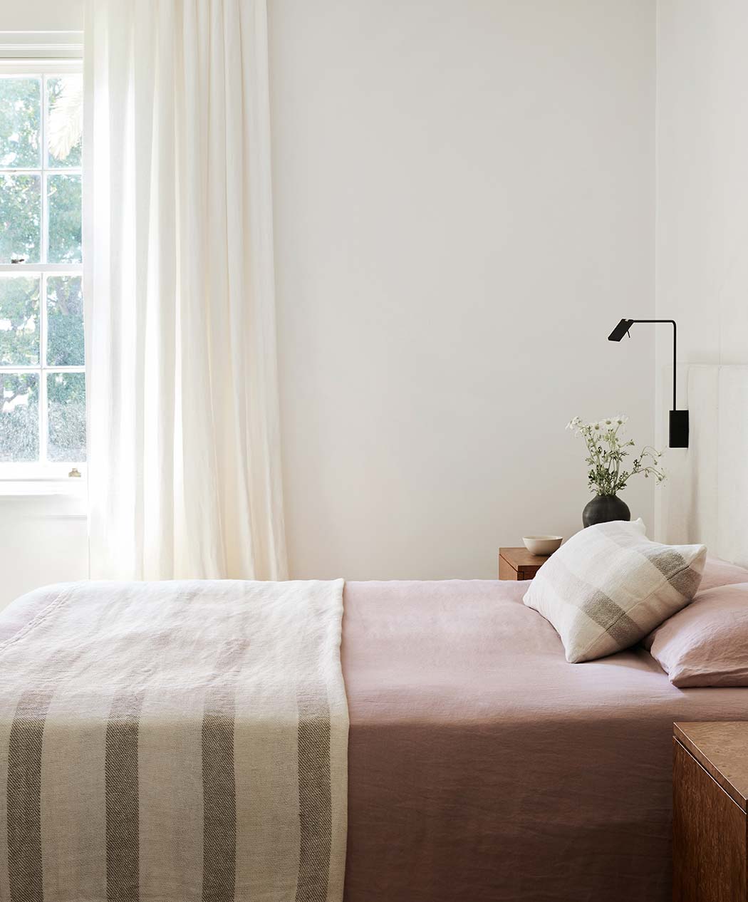 Luna Stripe Throw