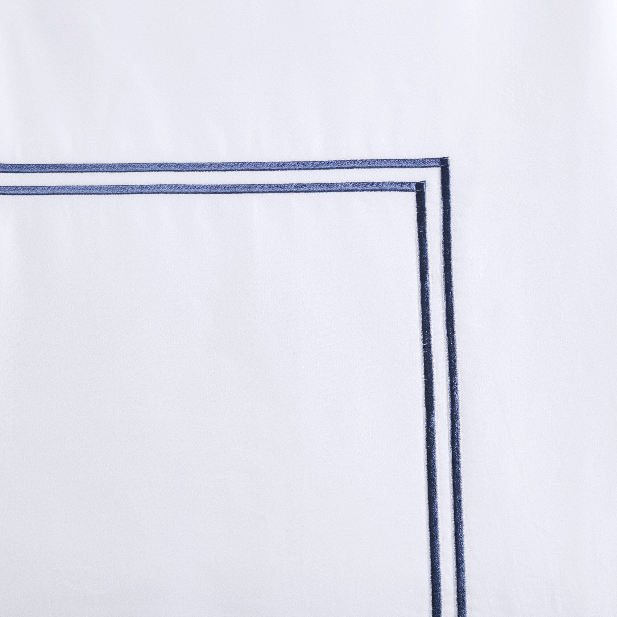 Madison Park Signature 500 Thread Count Luxury Collection 100% Cotton Sateen Embroidered Duvet Cover Set