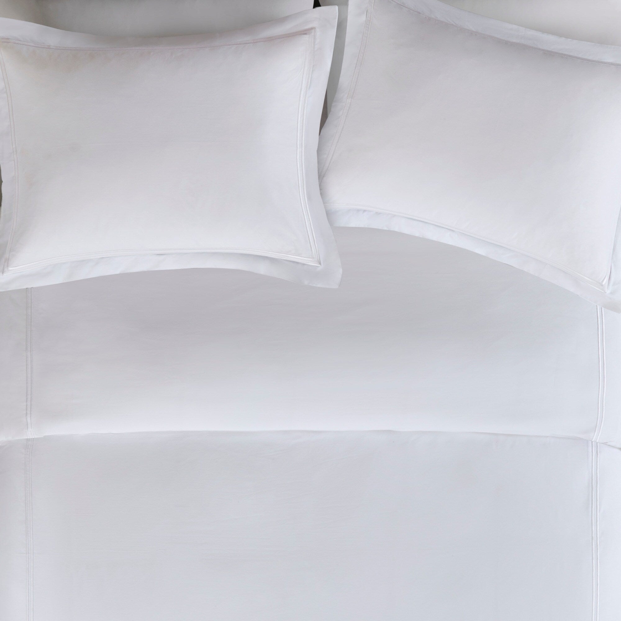 Madison Park Signature 500 Thread Count Luxury Collection 100% Cotton Sateen Embroidered Duvet Cover Set