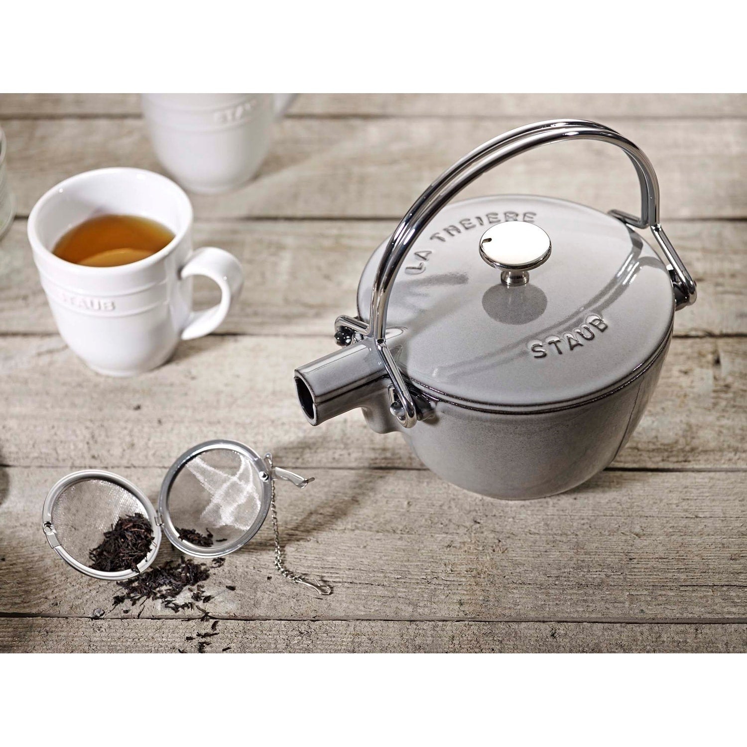 STAUB Cast Iron 1-qt Round Tea Kettle