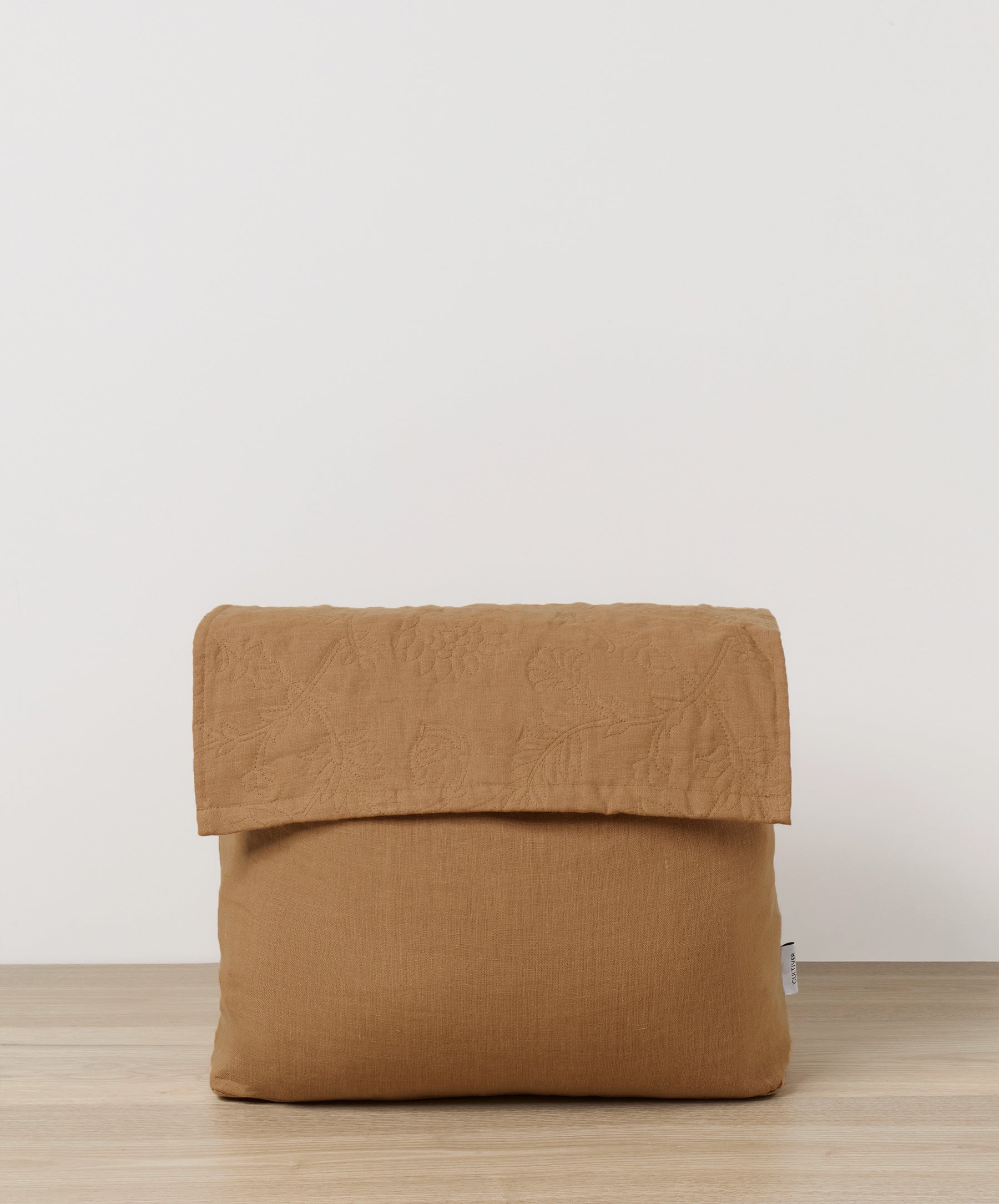 Willow Embroidered Quilt - Nutmeg